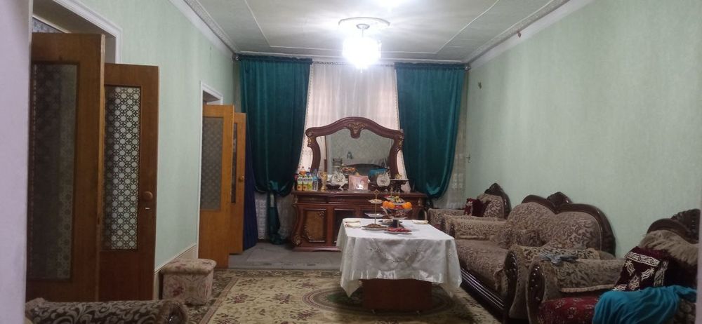 Продам участок5 комнатная с басейном