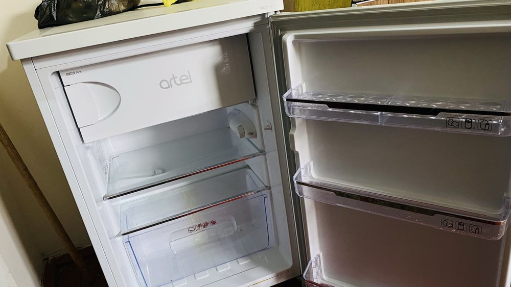Холодильник Артел