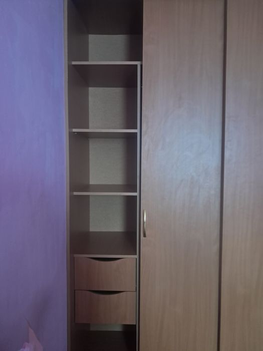 Продаю шкаф купе