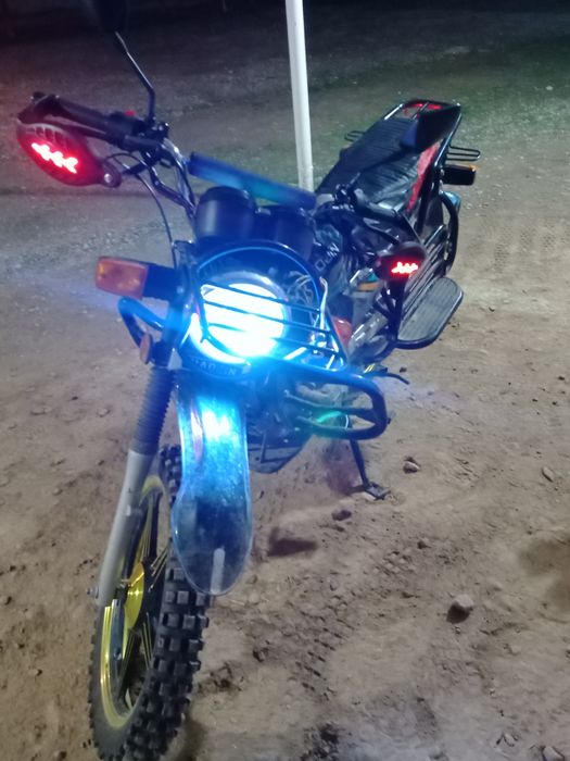 Мотоцикла 150 губ