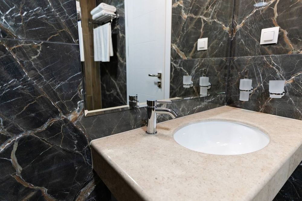 Продава се Тристаен апартамент в Бургас, Сарафово - 124 кв.м за 1728 €/кв.м - Снимка #10