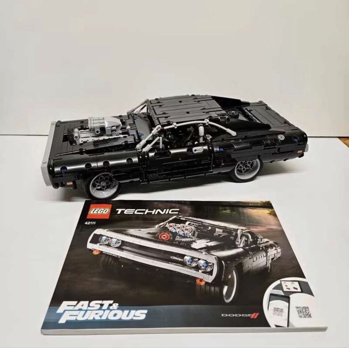 Lego tehnic Dom s Dodge 42111