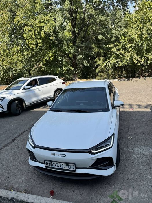 Byd e2 luxury 401km full 2023