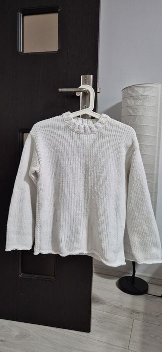 Pulover Bershka marimea S