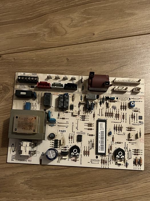 Placa electronica centrala immergas viessman saunier duval