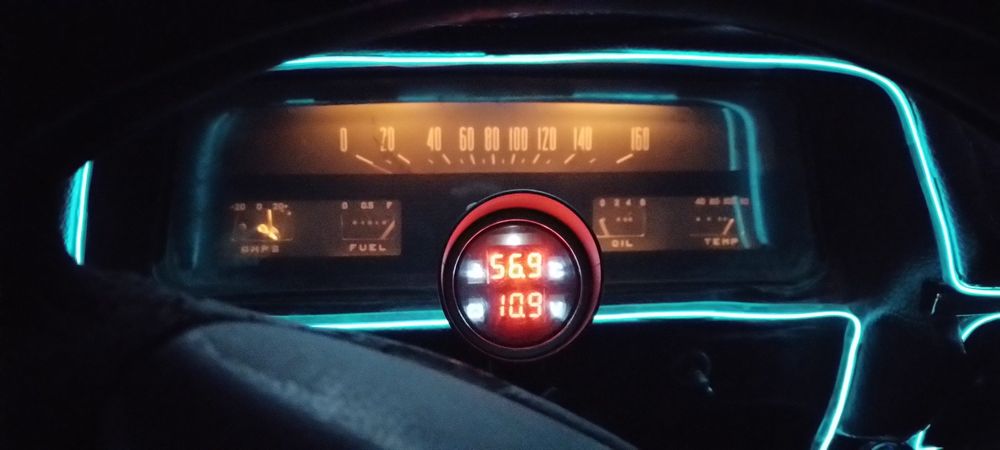 Moskuvich moshina sotiladi