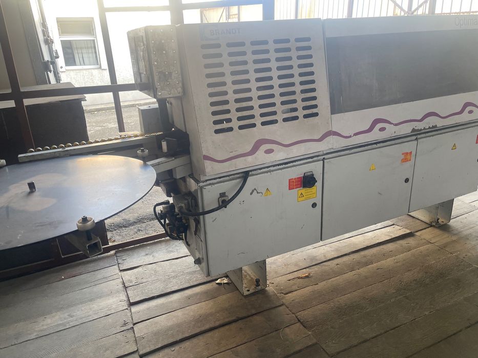 Кромкооблицовочный станок