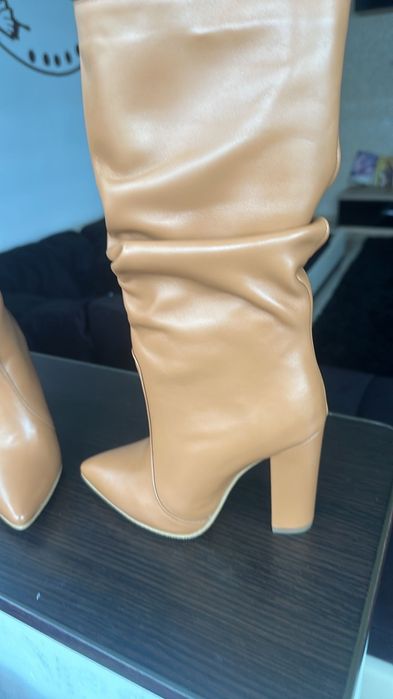 Cizme noi din piele naturala, marime 36