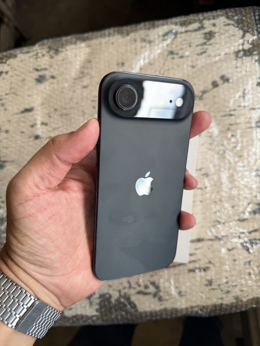 iphone air pamit 256g yomkost 99 holati yahwi oqip tel qlila