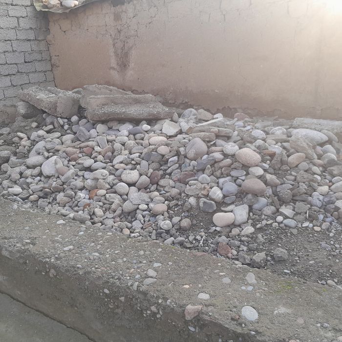 Tekinga o'zila opchiqib ketasla