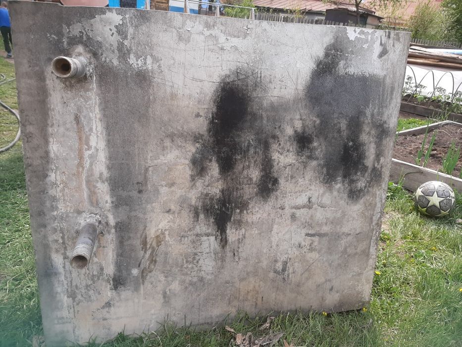 Продам алюминиевую ёмкость б/у.