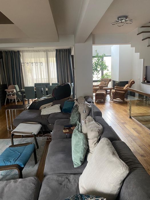 Vand vila P+4, 2011, 430 mp, curte 80 mp, zona One Cotroceni Park