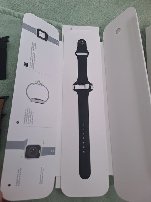 Apple Watch Series 8 45 мм GPS