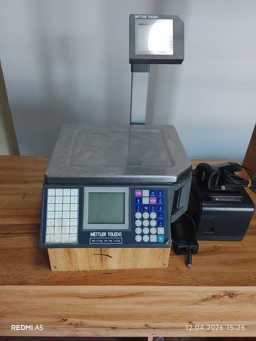 Электронные весы с печатью этикеток