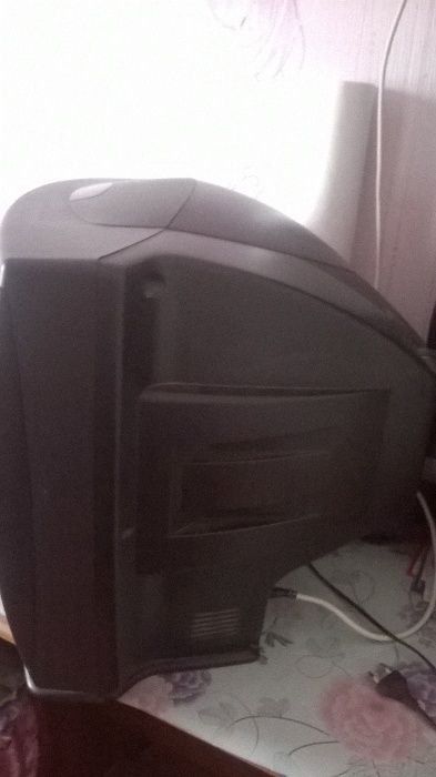 Продам телевизор.