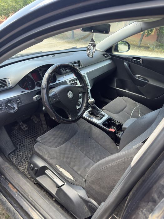 VW Passat B6 2.0 TDI 140 CP