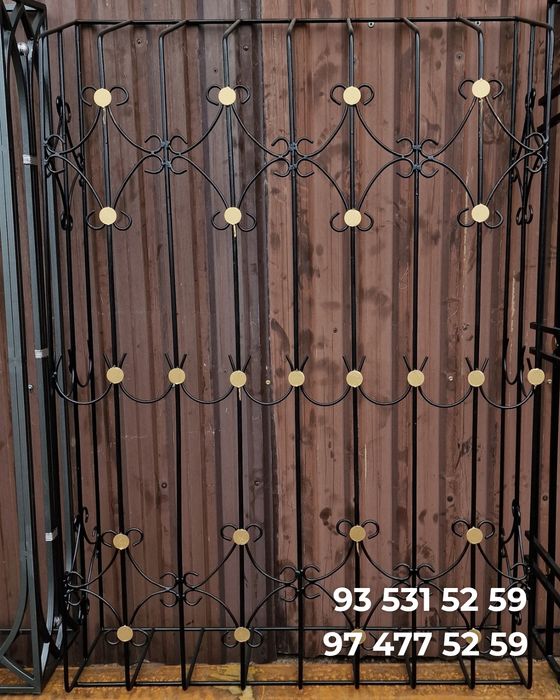 Решетки на окна / Deraza panjaralari