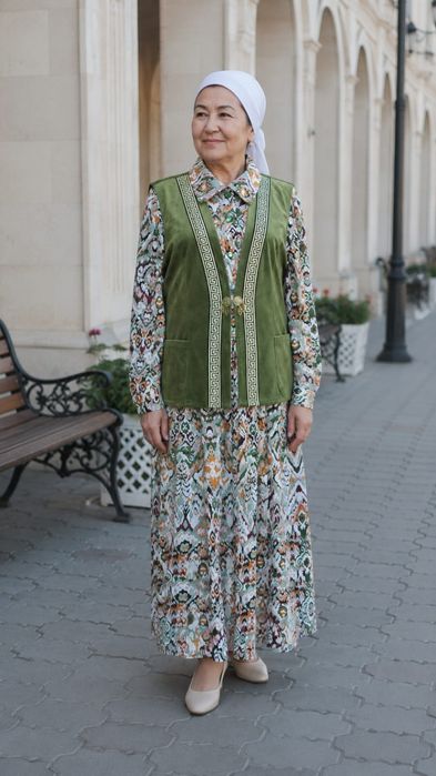 Продам новые кажекей и камзолы