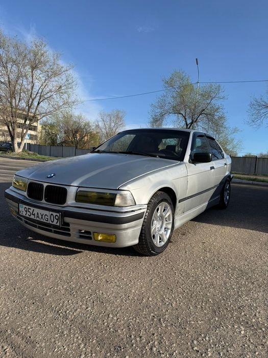 Продам срочно бмв е36