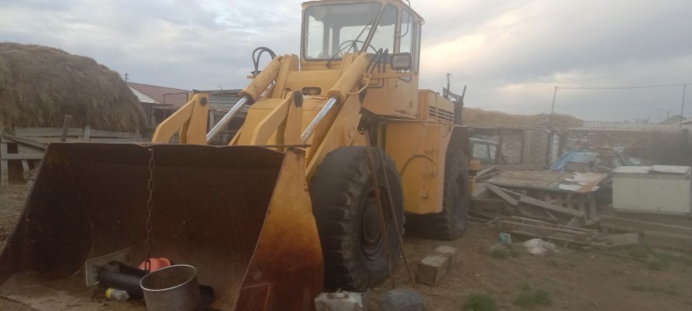 Продам погрузчик