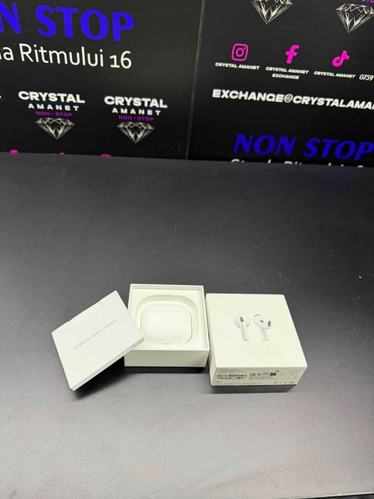 Casti Apple Airpods 4 , Garantie