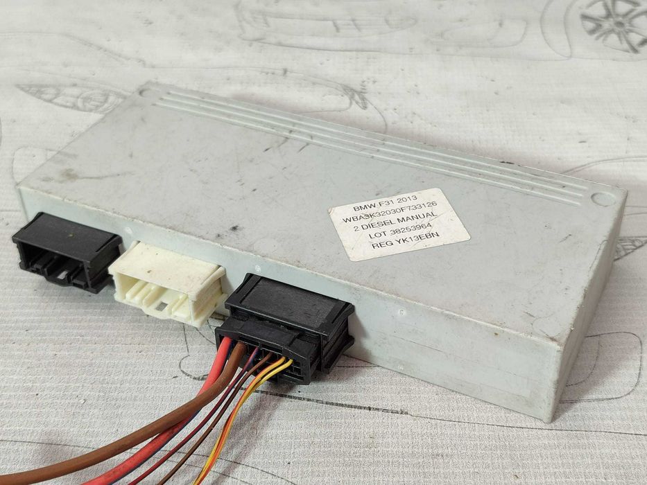 Unitate control deschidere hayon BMW Seria 3 F30 F31 F35 COD: 61357343935 2013 / [2012-2018] / (5G3)