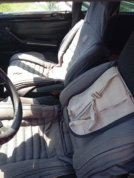 Продам комплект сиденья