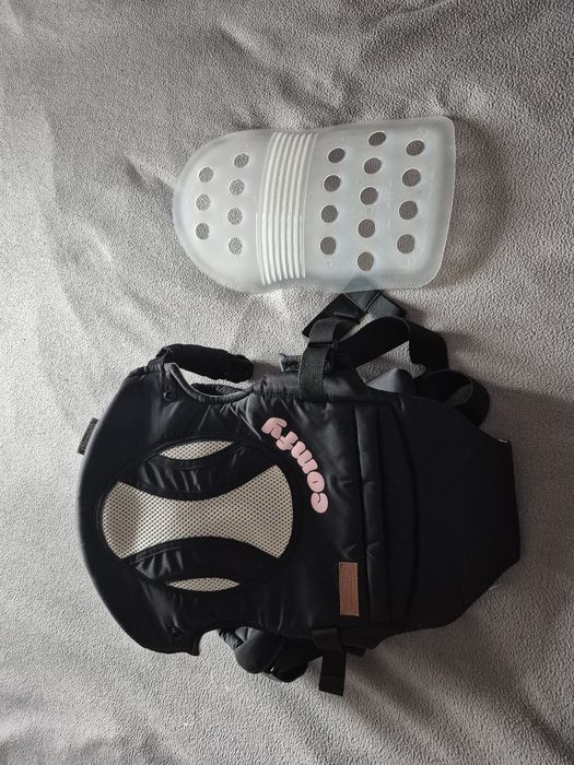 Бебешко кенгуру Comfy Chipolino