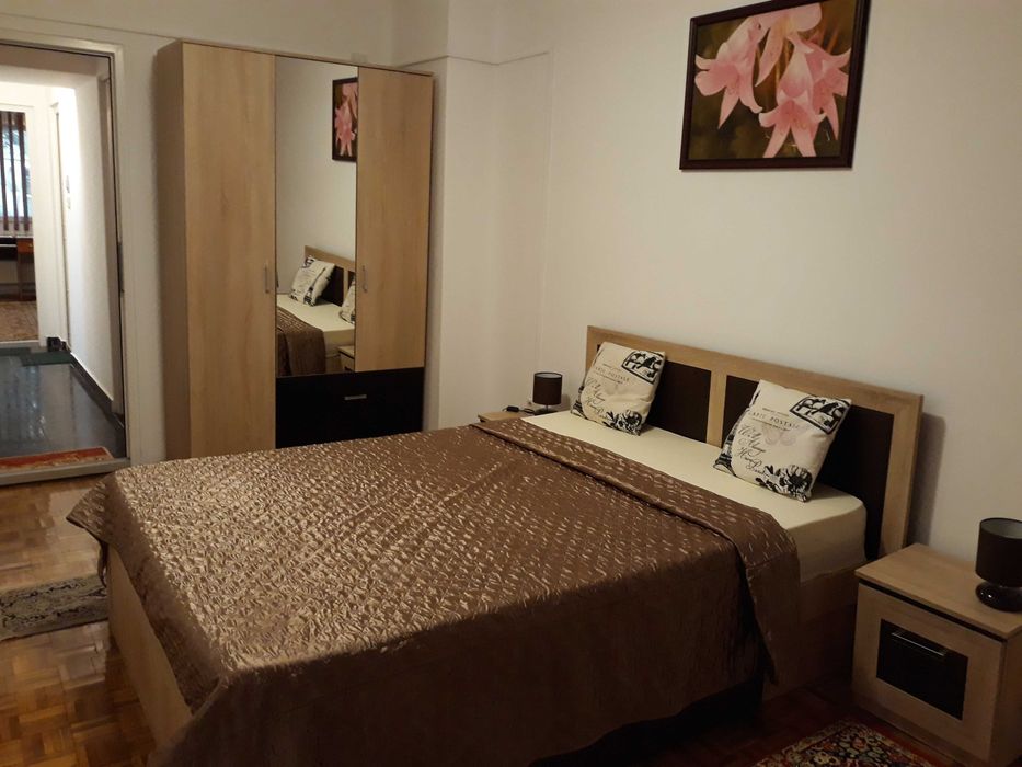 dau in chirie ap. 3 camere zona piata Somes-Spital Judetean Satu Mare