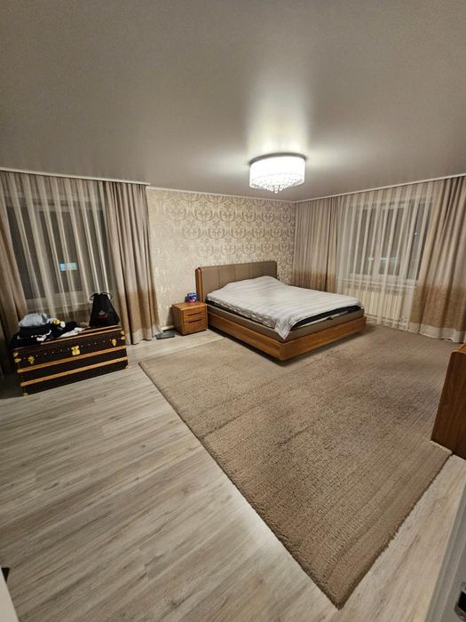Продам дом 300 кв.м.