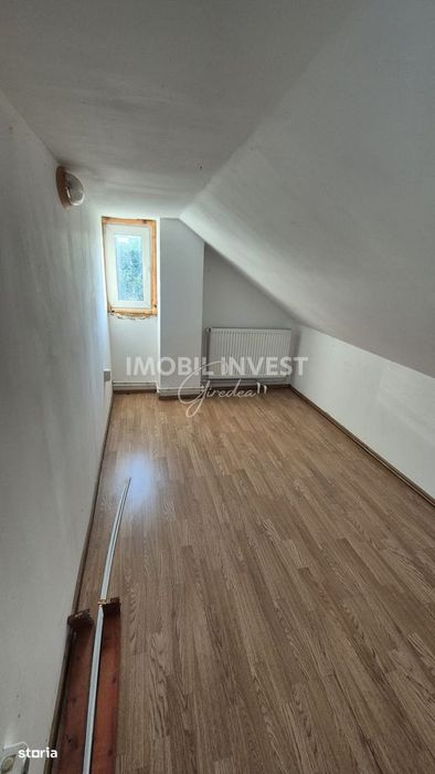 Exclusivitate! Casa individuala 2 corpuri |3.000 mp teren|Comuna Botez