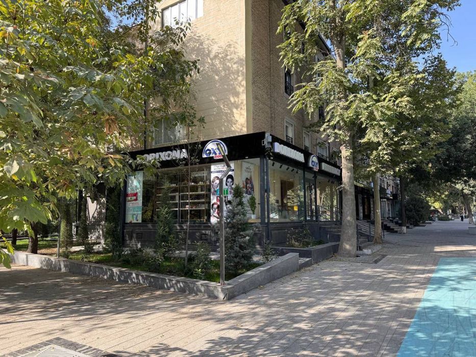 Сдаётся Коммерческое Помещение 152кв.м Вдоль Дороги Ц1 ор.Бибигон