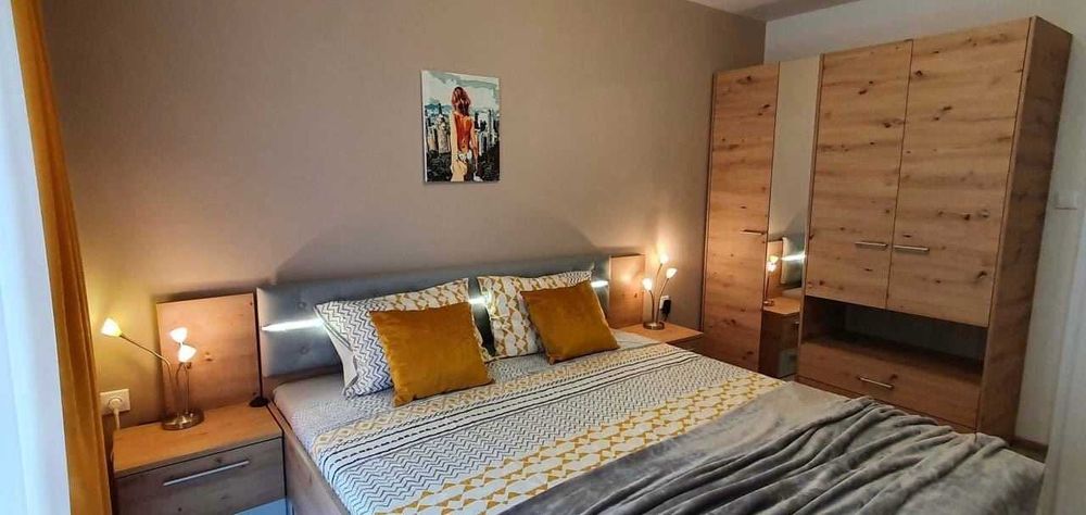 Двустаен апартамент в Каменица 2