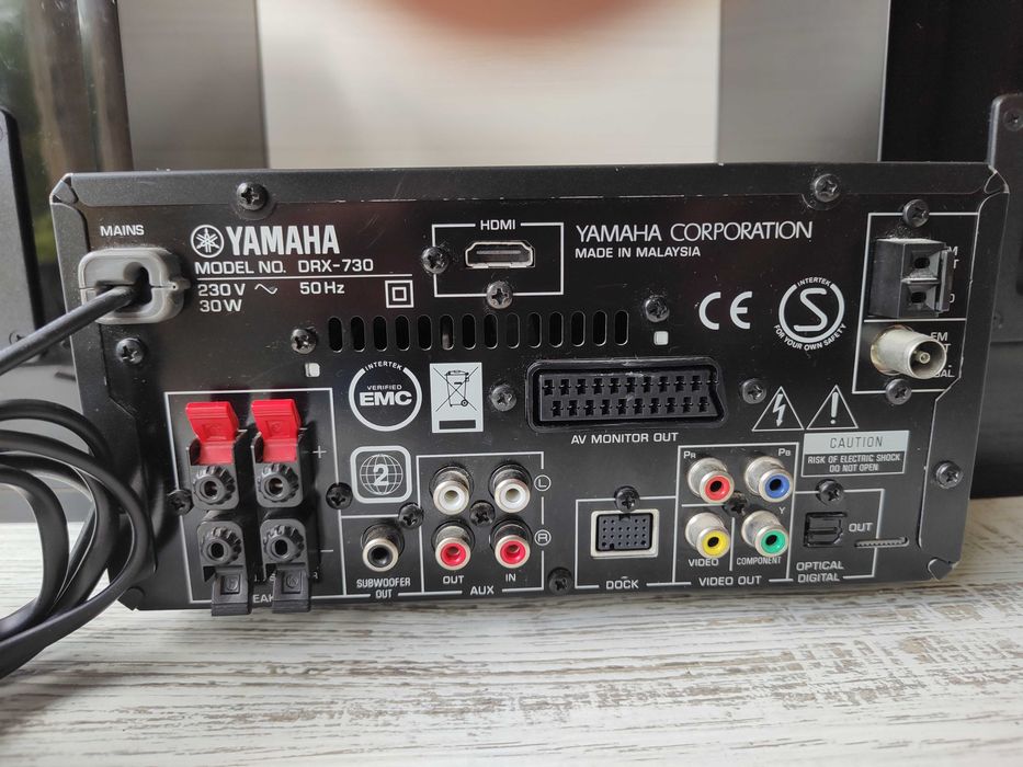 Премиум Hi-Fi система Yamaha PianoCraft (DRX-730 + NX-E300) – Пиано лак