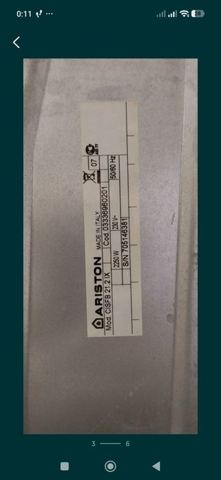 Продам встраиваемый духовой шкаф Ariston