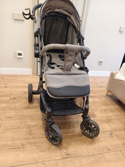 Продам детскую коляску Teknum