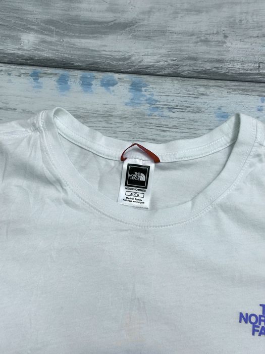 Мъжка тениска THE NORTH FACE —размер XL, отлично състояние