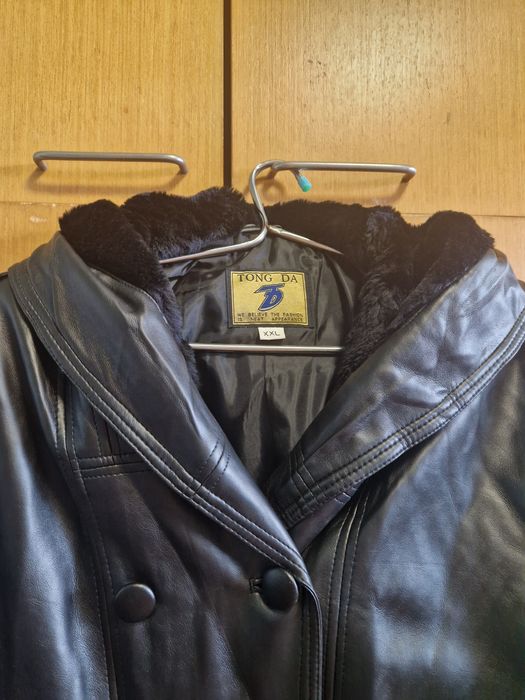 Дамско кожено яке