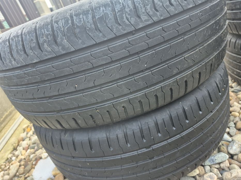 Vând 4 anvelope ptr wv golf