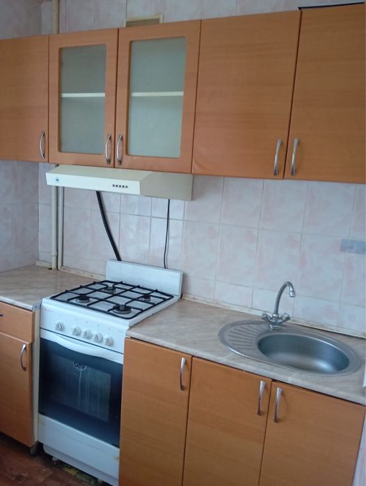 Сдам 2х комн квартиру