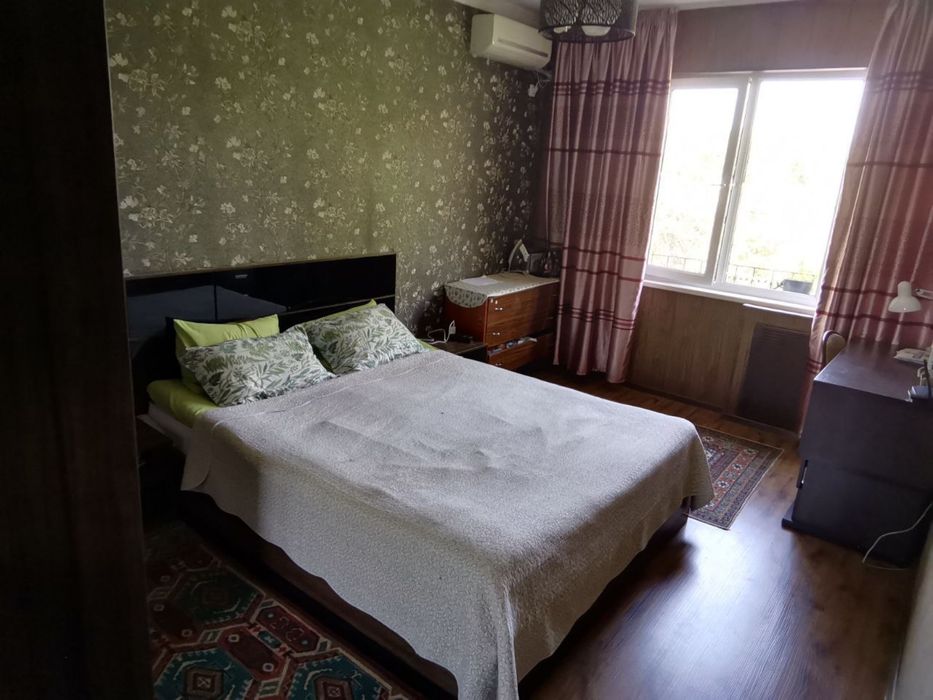 СРОЧНО продается своя 4/4/4 учтепа