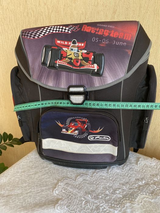 Школьный рюкзак