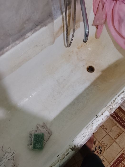 Продам бу чугунную ванну