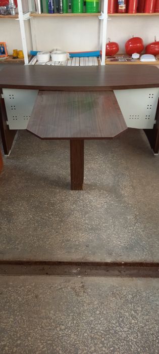 Продам офисный мебель