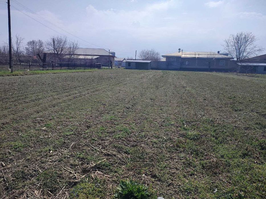 Турар жой учун буш ер участкаси  сотилади