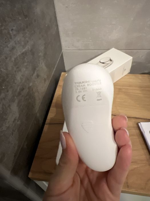 Масажор за лице -TouchBeauty