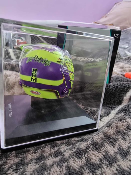 Lewis Hamilton helmet spark 1:5 2024 season helmet