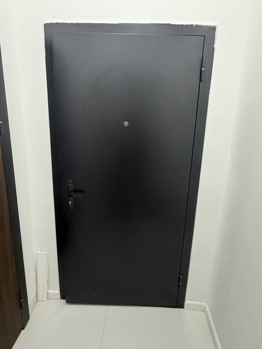 Продам дверь, Б/У