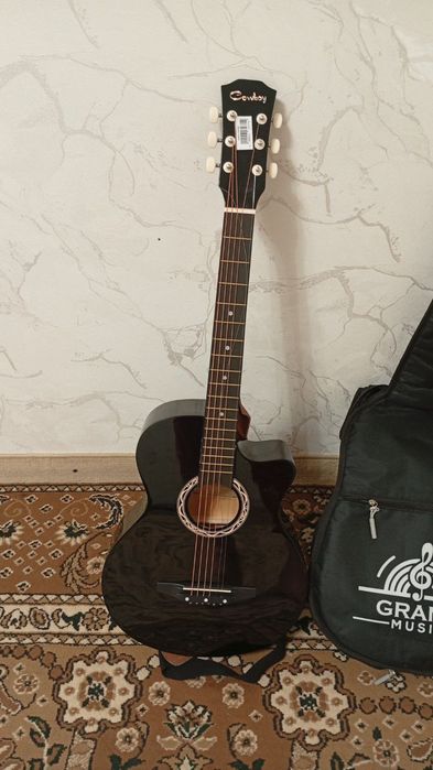 Gitara akustik Cowboy 38 oʻlcham anker bilan