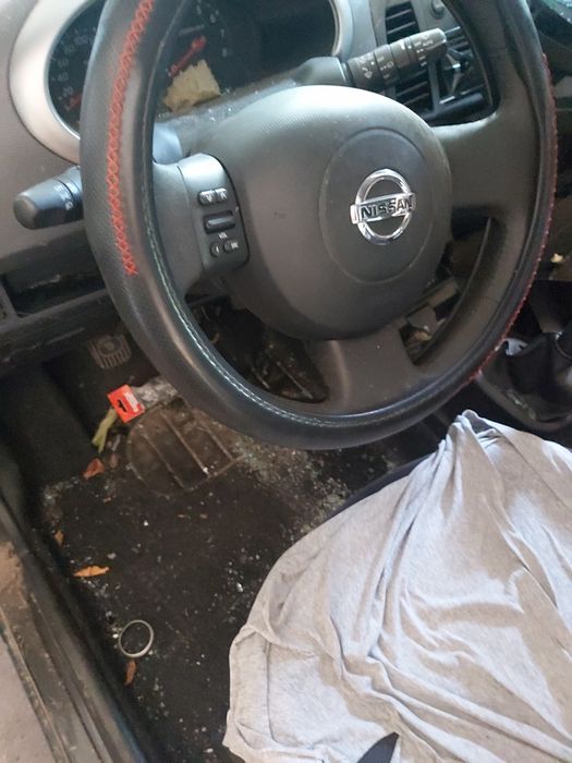 Нисан Микра 1.2 I  65  к.с 2004 година